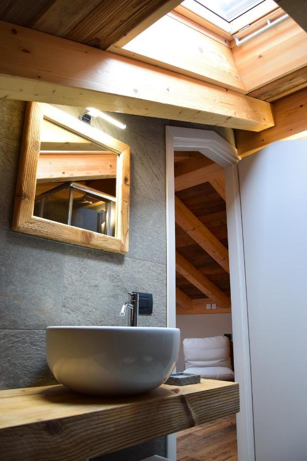 La Volta - Lake Como Heritage Home In Molino Maufet Watermill - Patio On The Garden Colico Exterior foto
